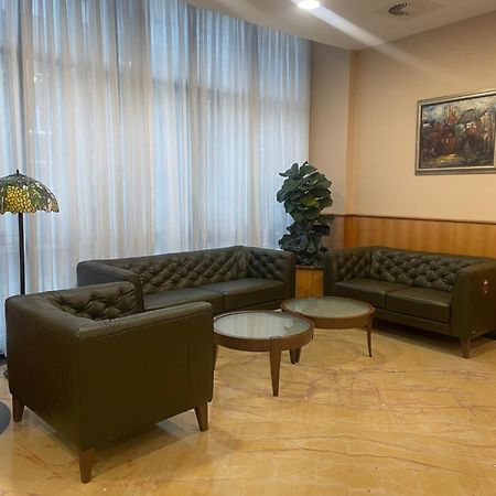 Hotel Karpos Skopje Eksteriør bilde